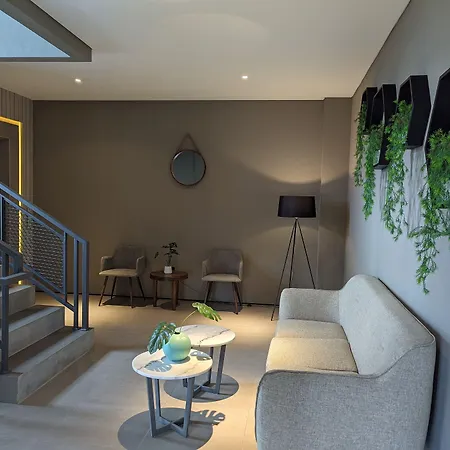 The Mango Suites By Flat06-3